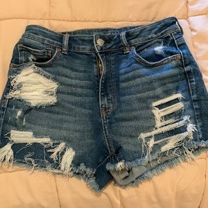 American Eagle mom shorts